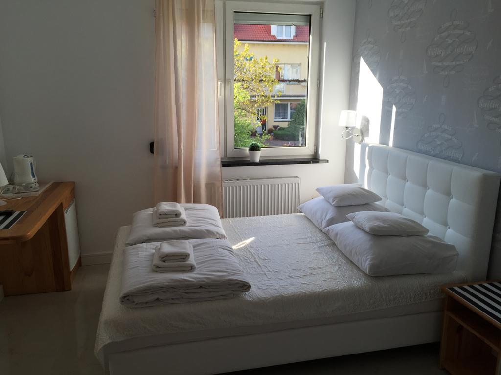 Pensjonat Kotwica Międzywodzie Habitación foto